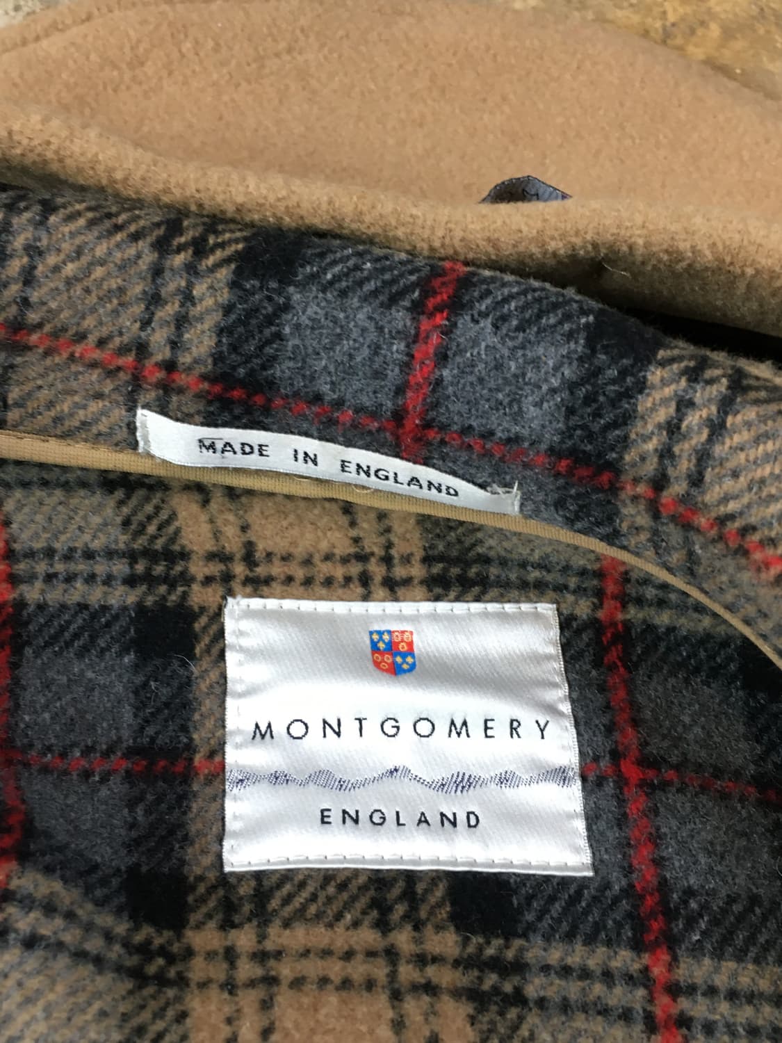 Montgomery 몽고메리 카멜 더플 코트  상품이미지5