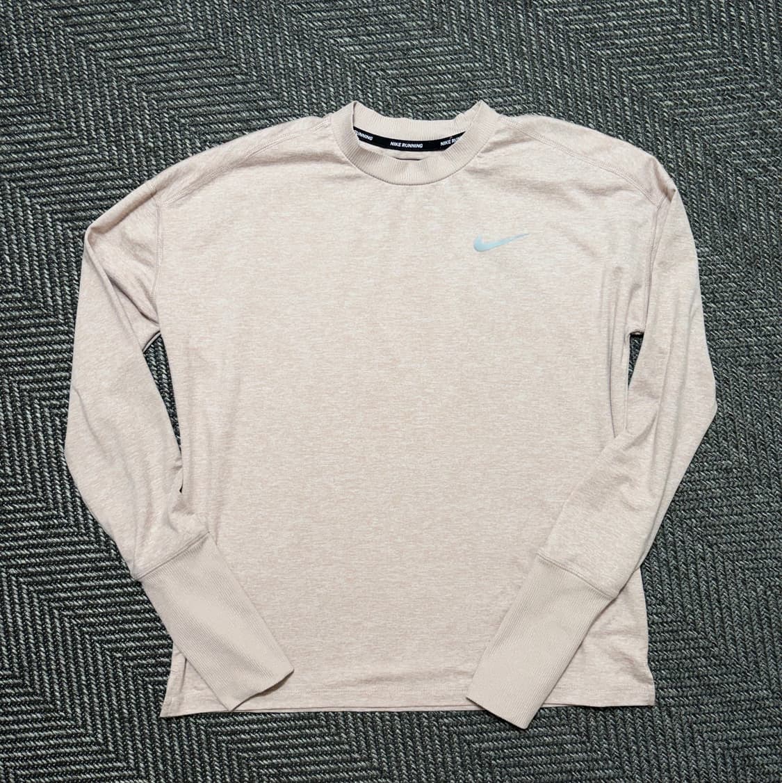 나이키 드라이-핏 엘리먼트 러닝 크루탑 핑크(M) 상품이미지1