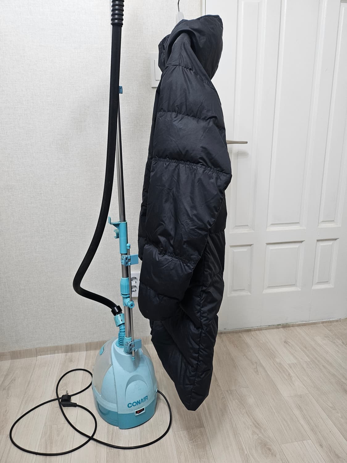 (105)XL ☆초대장급☆ 나이키 윈드러너 쉴드파카 [블랙] 덕다운롱패딩 상품이미지4