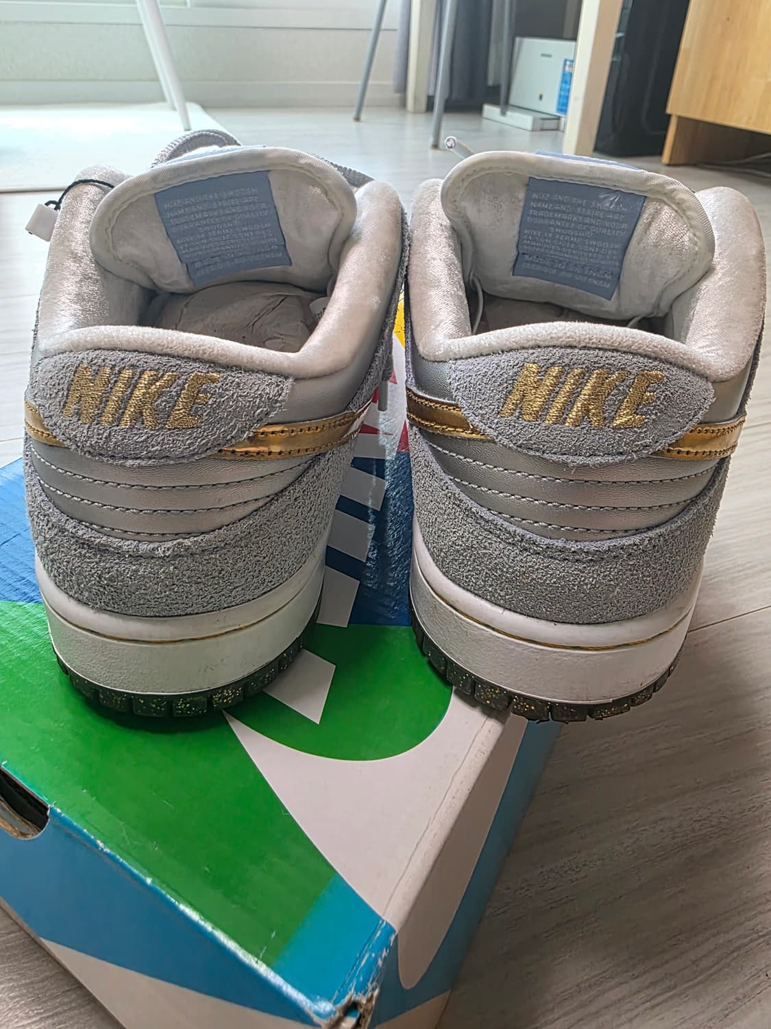 [270] 나이키 x 션 클리버 sb 덩크로우 홀리데이 스페셜 상품이미지4