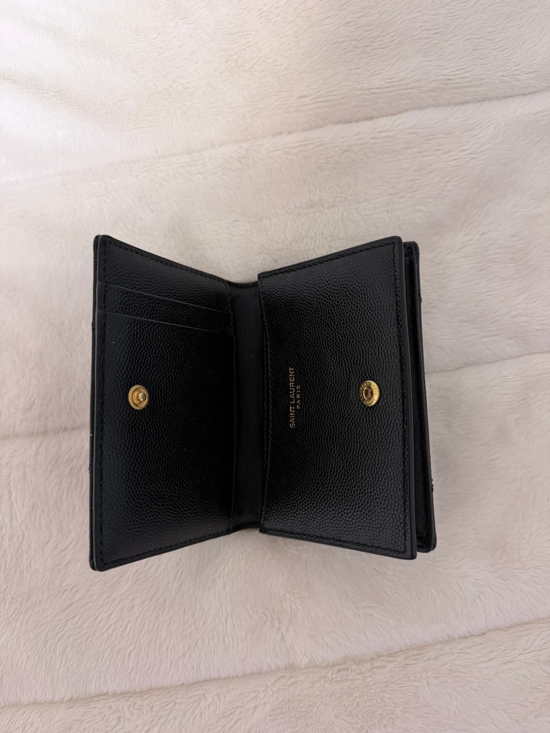 생로랑 모노그램 반지갑 상품이미지3
