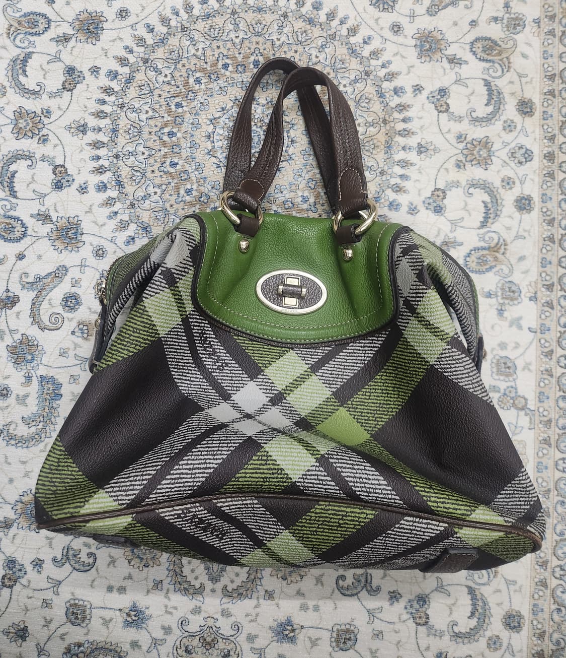 헤지스 체크무늬 그린  토트백 상품이미지1