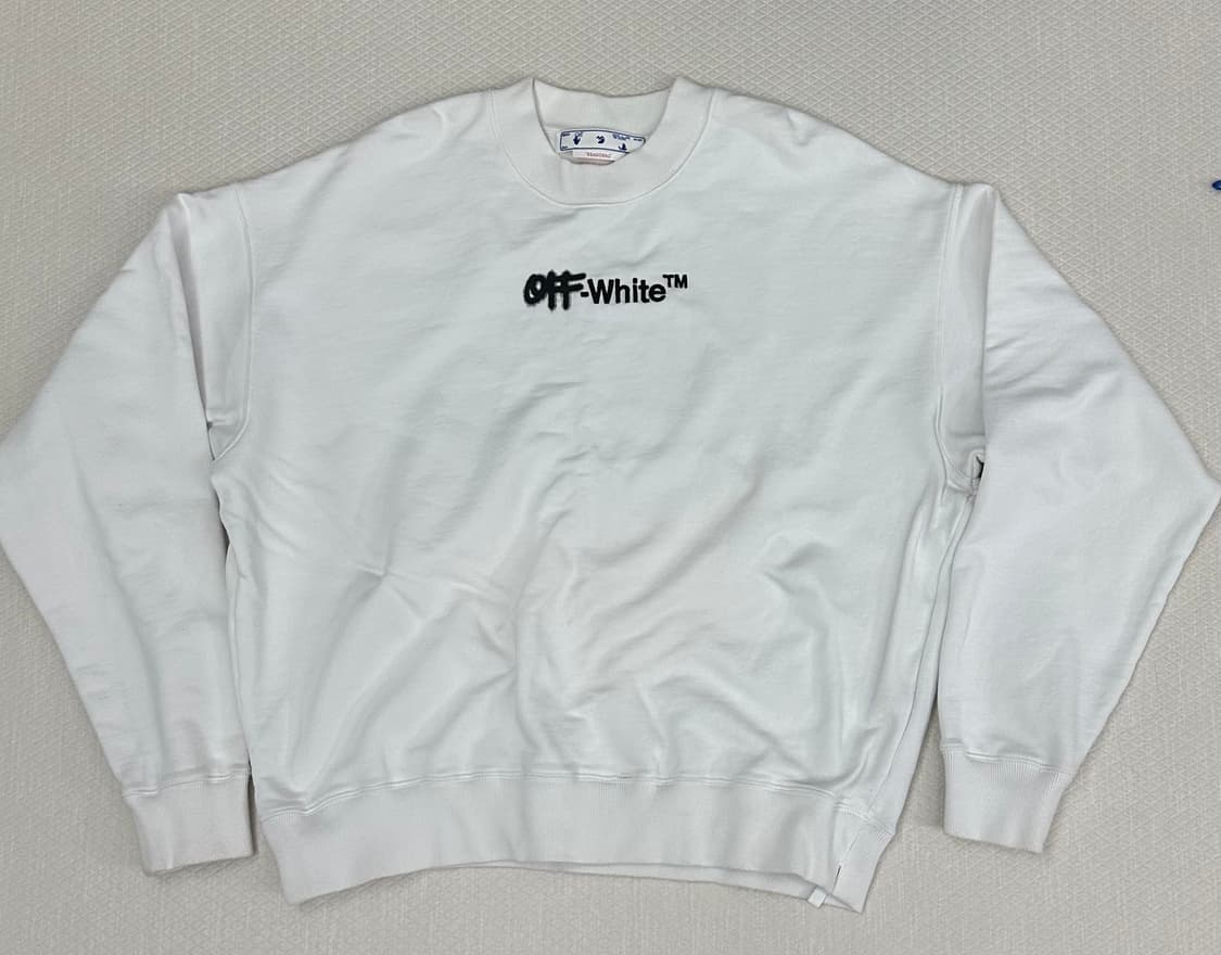 오프화이트 맨투맨 L 사이즈 상품이미지2