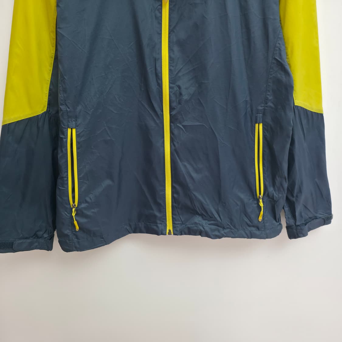 [M] 몽벨 경량 바람막이 상품이미지3