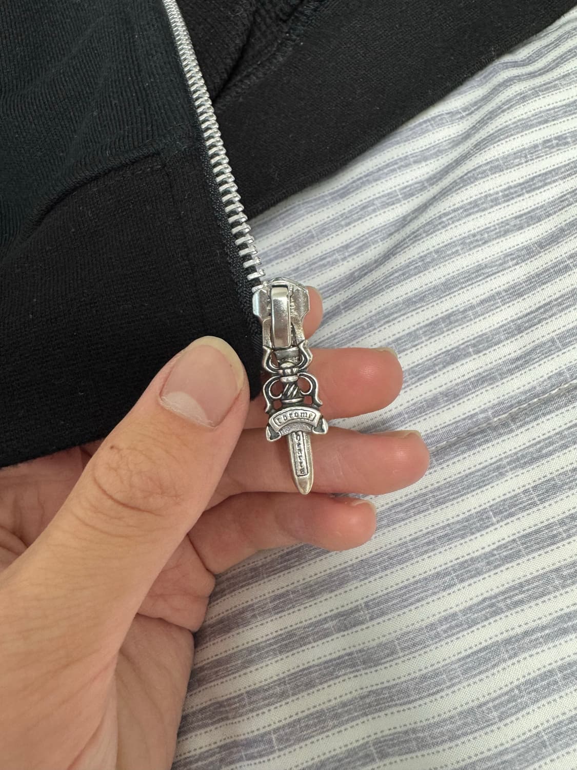 크롬하츠 홀스슈 플로랄 헤비웨이트 후드집업 l사이즈 상품이미지5