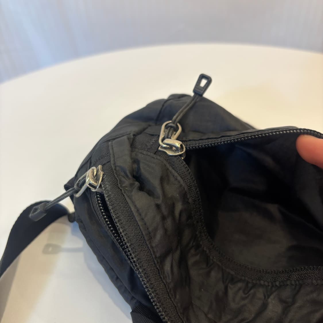 정품 파타고니아 라이트웨이트 트래블 미니 크로스백     상품이미지7