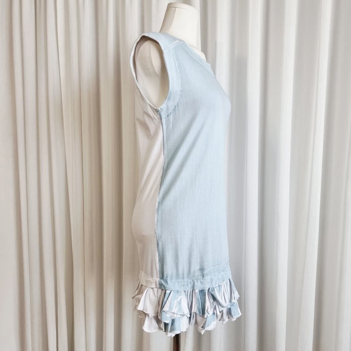 miumiu 미우미우 프릴단 코튼 원피스 (55/표기38) 상품이미지5