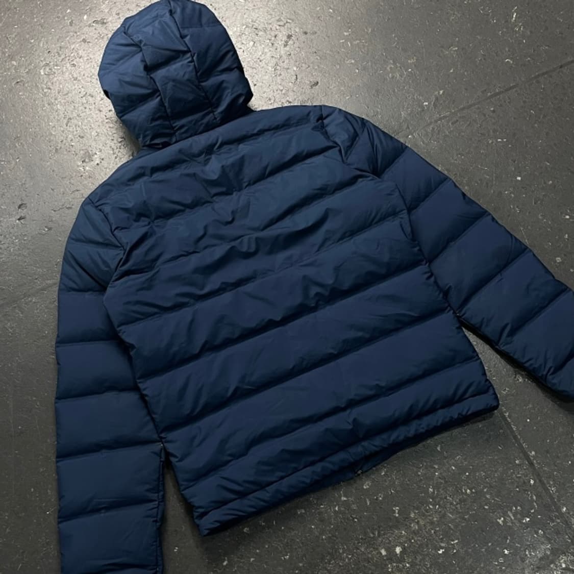 100 아디다스 경량 패딩 상품이미지6