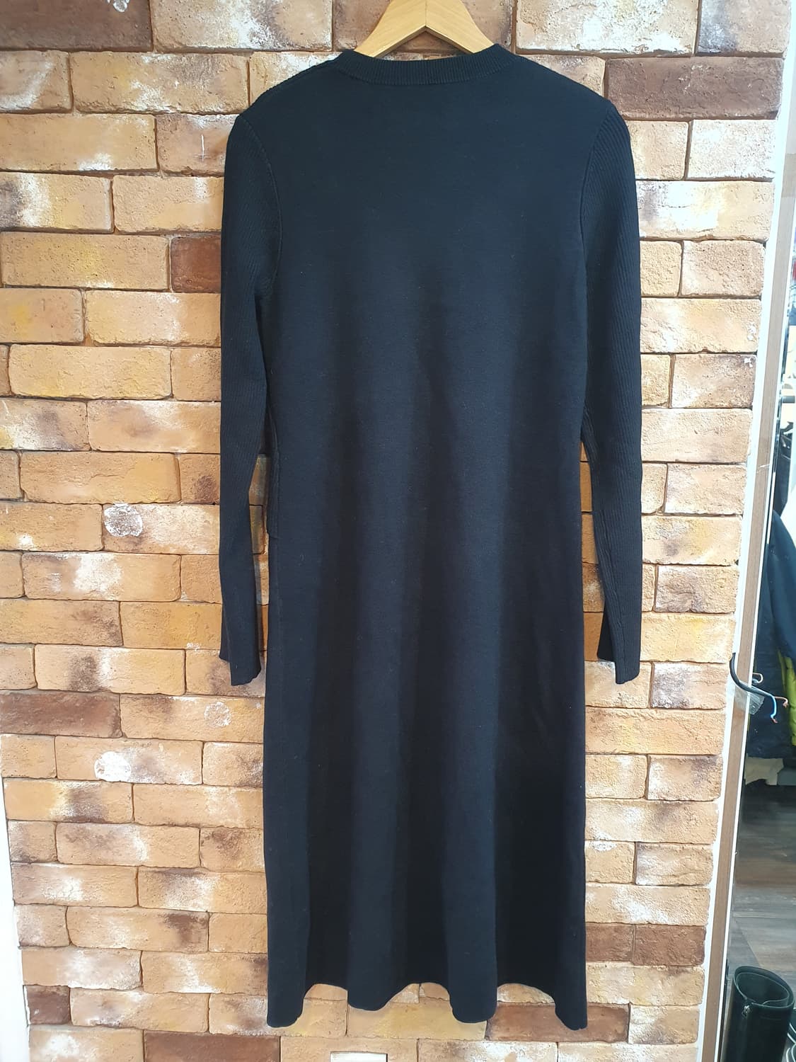 새상품)쿠오세  블랙 원피스  상품이미지2