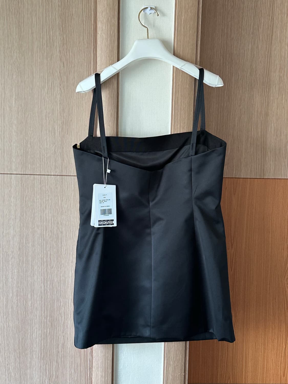 (새상품)EENK VIKI Sleeveless Top - M사이즈 상품이미지7