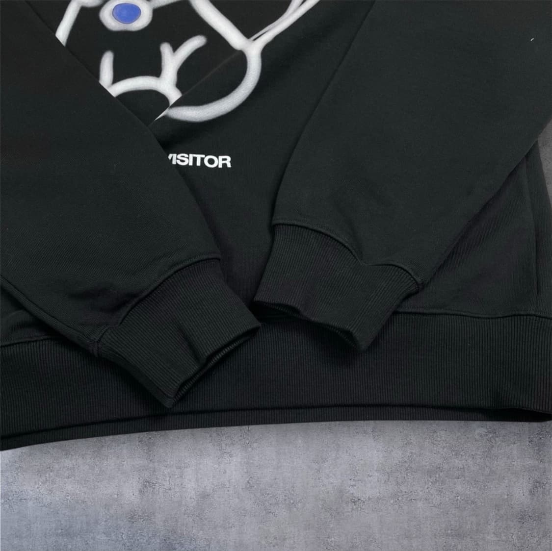 TWS x 더뮤지엄비지터 콜라보 블랙 고양이 프린팅 맨투맨 L 상품이미지5