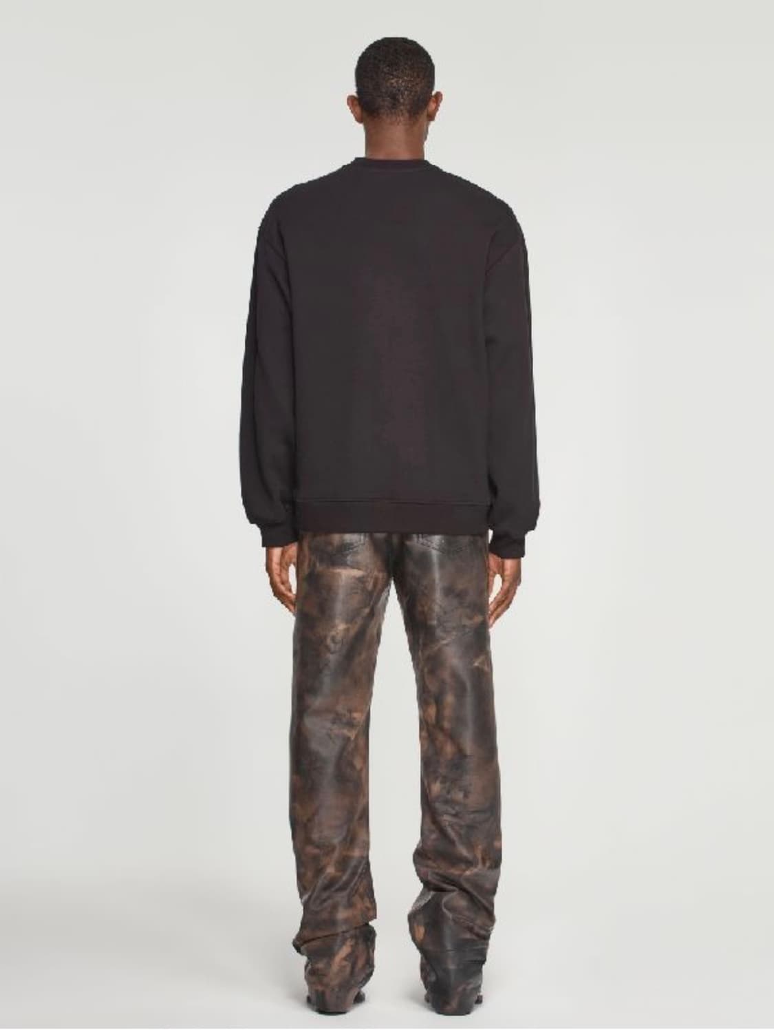 와이프로젝트 파리 로고 스웨트셔츠 상품이미지5