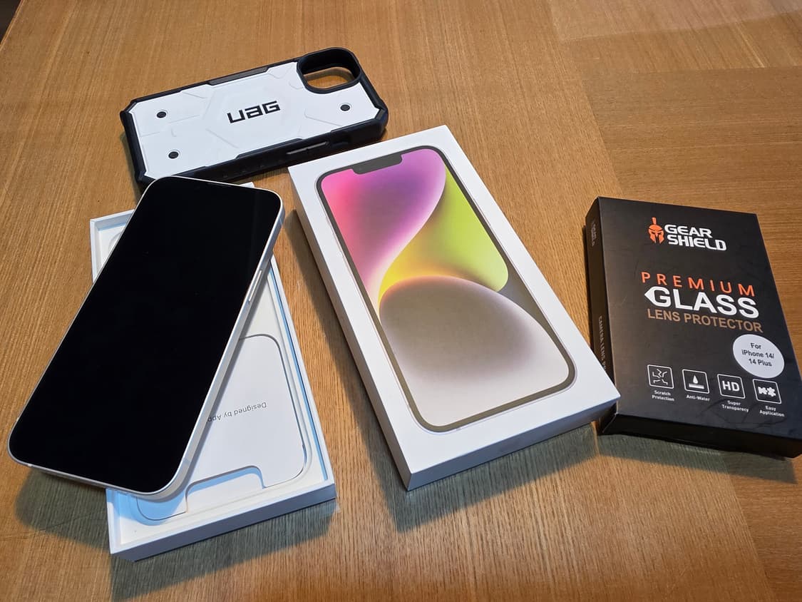 [특A급] 아이폰 14 풀박스+UAG 정품케이스 상품이미지1