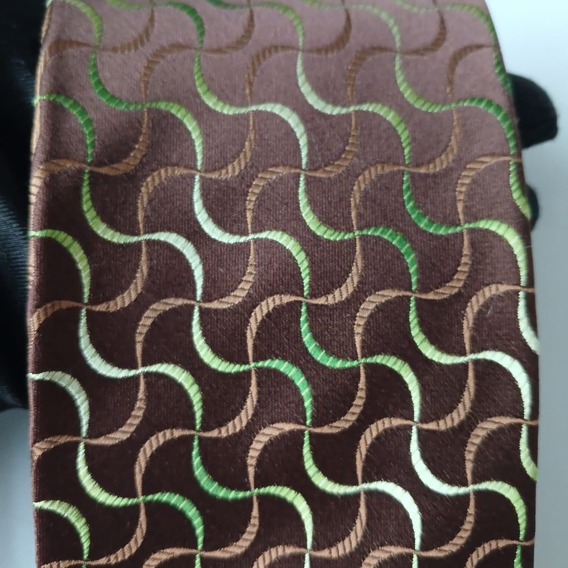 아쿠아스큐텀 실크 브라운 패턴 넥타이 9.4cm A+등급 A19310
 상품이미지7