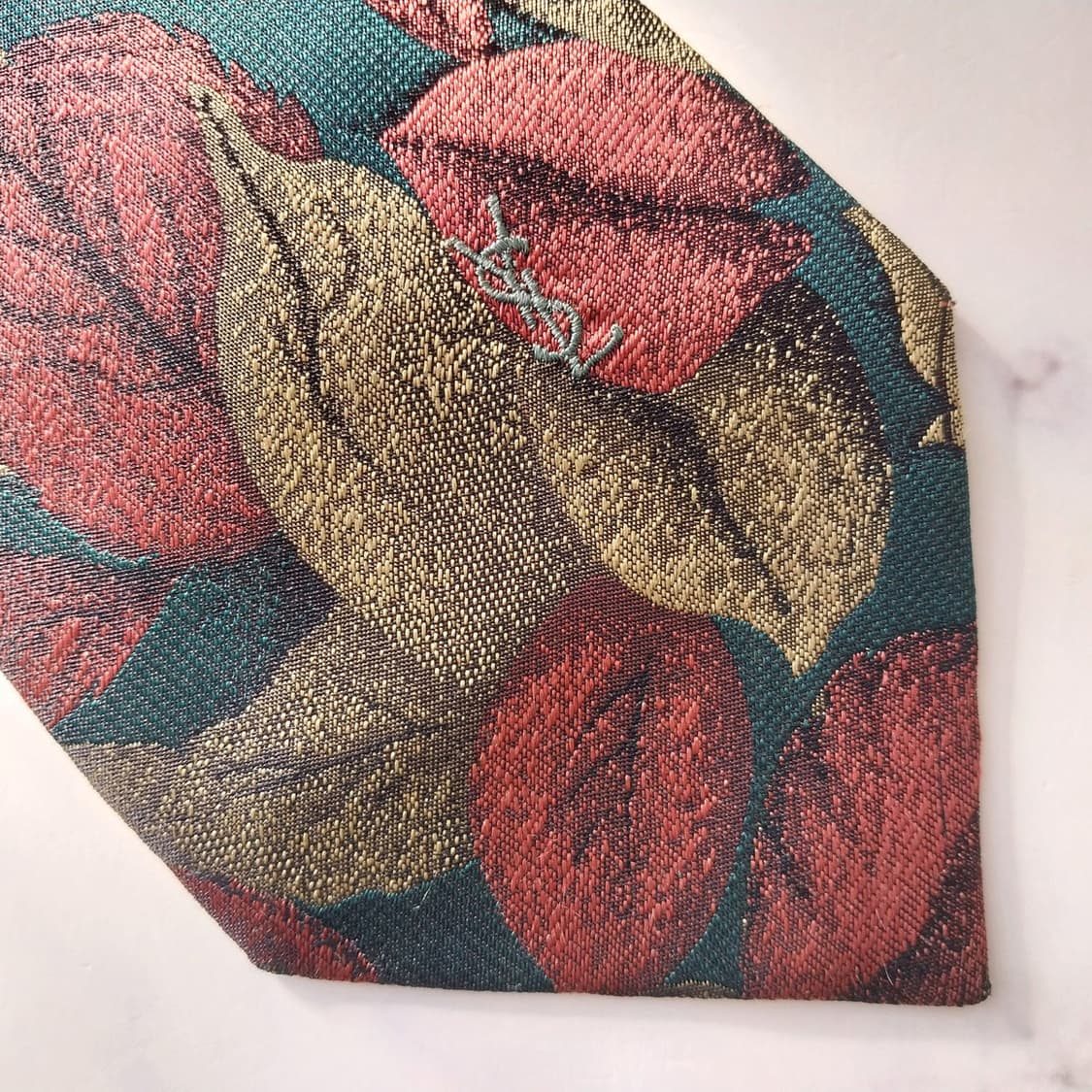 입생로랑 실크 그린 자카드 패턴 넥타이 8.9cm A+등급 K1872
 상품이미지9