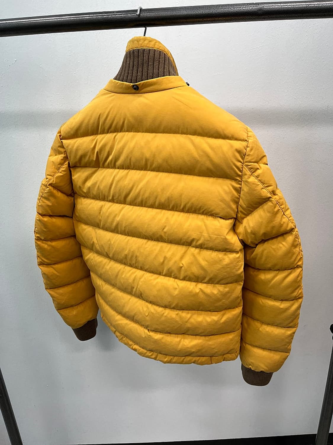 95) 몽클레어 머스타드 다운패딩  상품이미지4