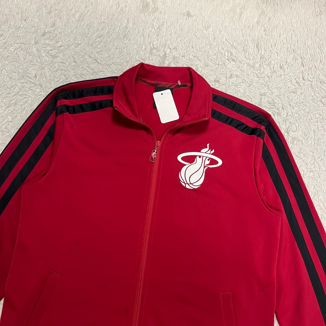 Adidas burgundy jersey 상품이미지5