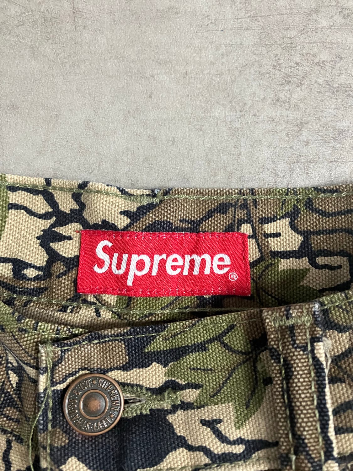 슈프림 리바이스 리얼트리 팬츠 상품이미지2