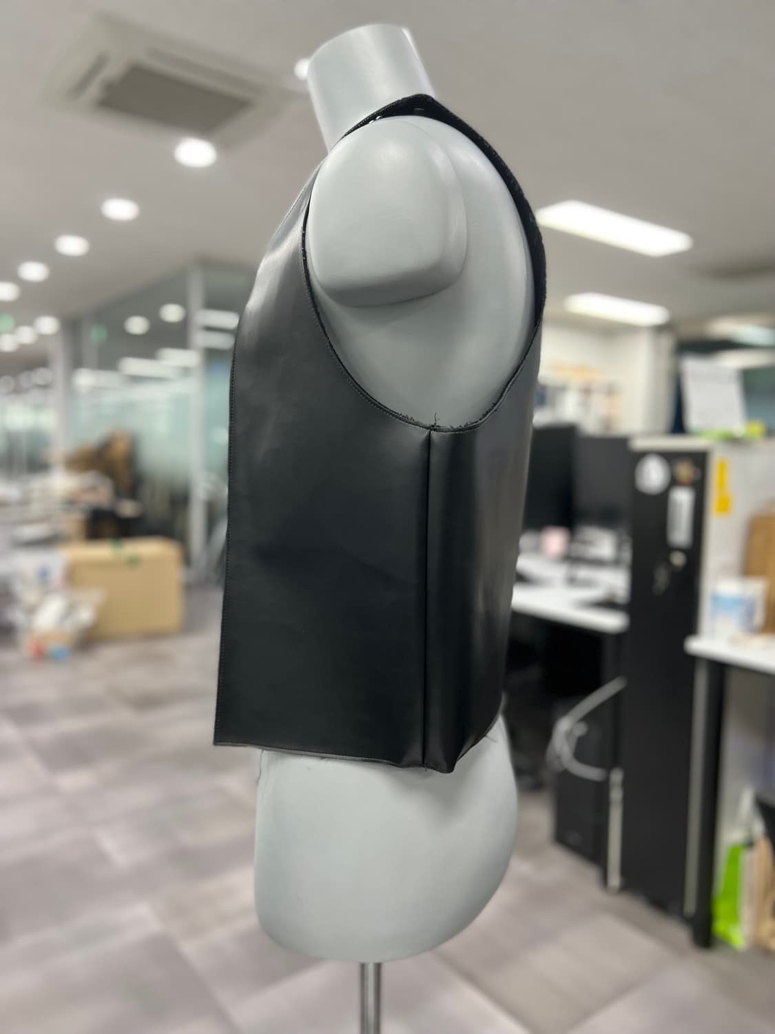 꼼데가르송 레더 베스트 상품이미지3