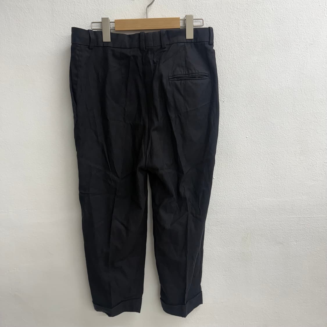 코스(COS) 블랙 핀턱 슬랙스 (40) 상품이미지3