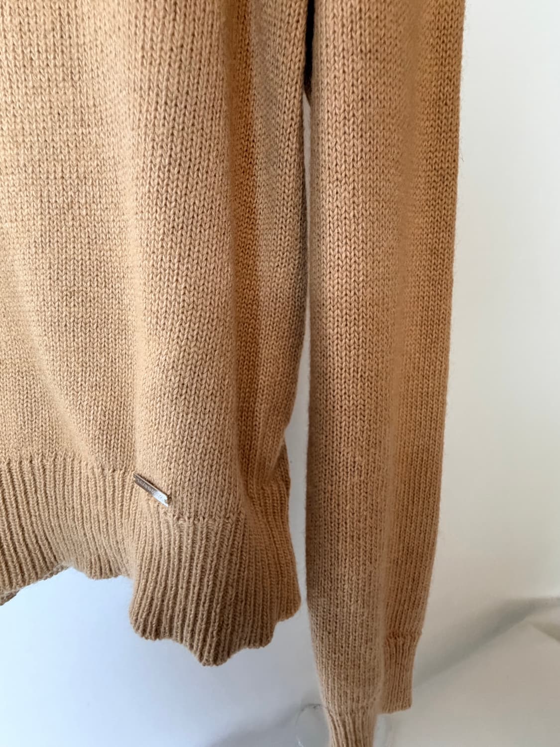 디스퀘어드2 터틀넥 여성 니트 상품이미지3