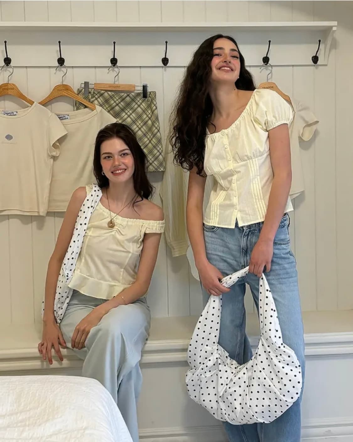 디망쉬 Dimanche 퍼프 블라우스 상품이미지1