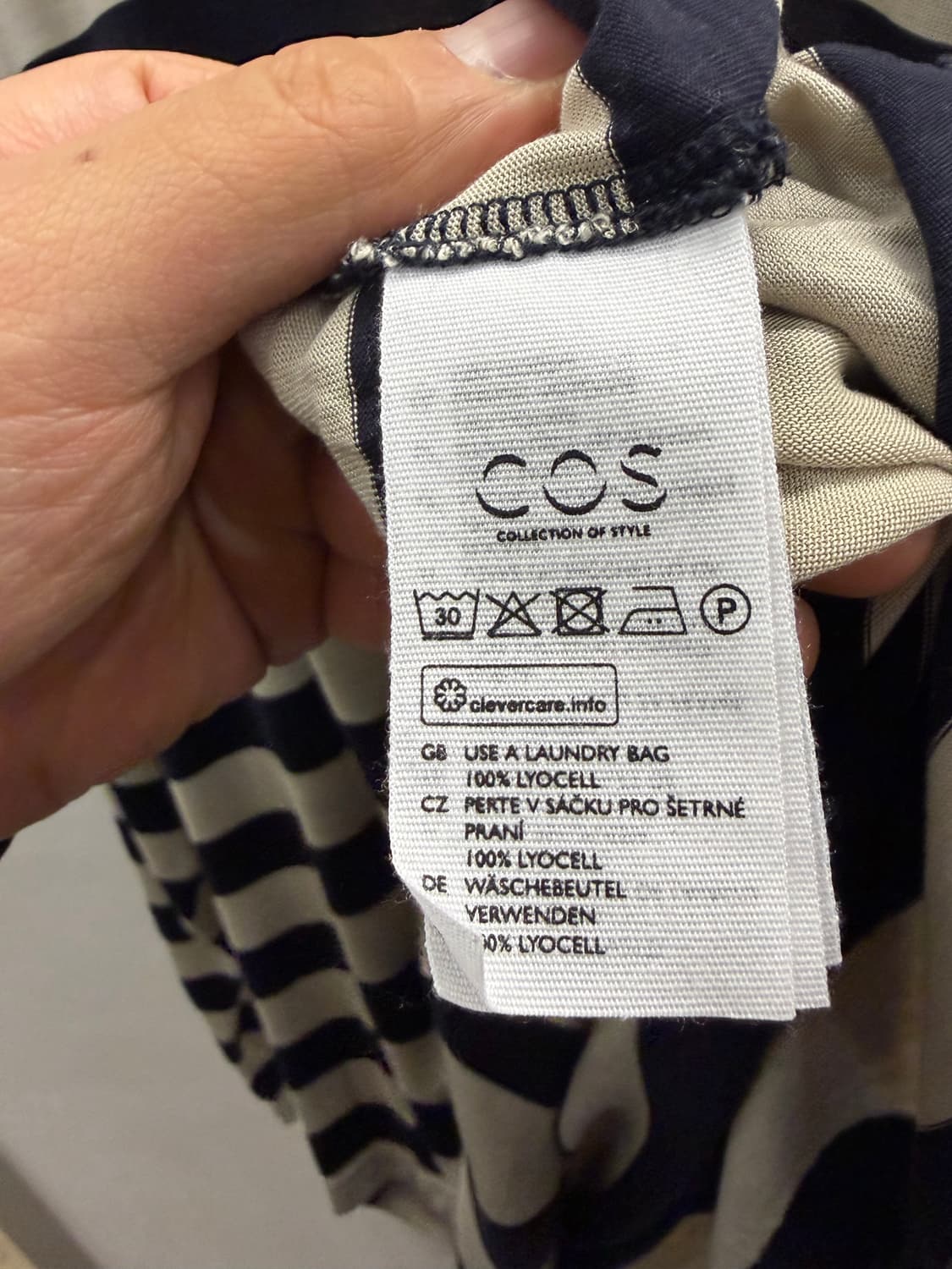 COS 스트라이프 티셔츠 S (100% 라이오셀) 상품이미지4