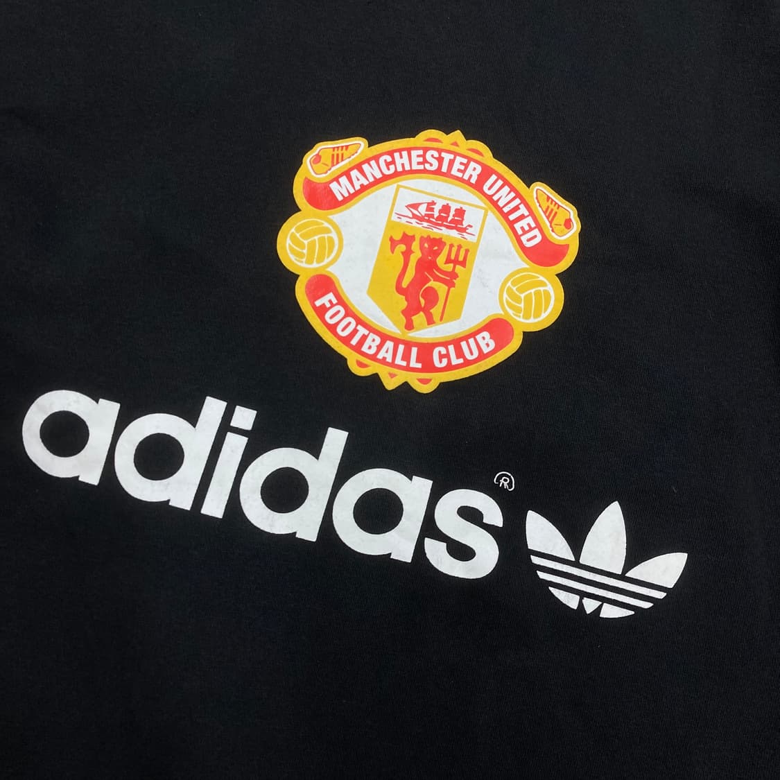 아디다스 맨체스터 유나이티드 빅로고 맨투맨 상품이미지2