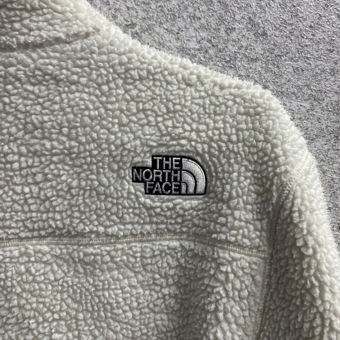 노스페이스 50주년 화이트 쉐르파 자켓 B3492 상품이미지5