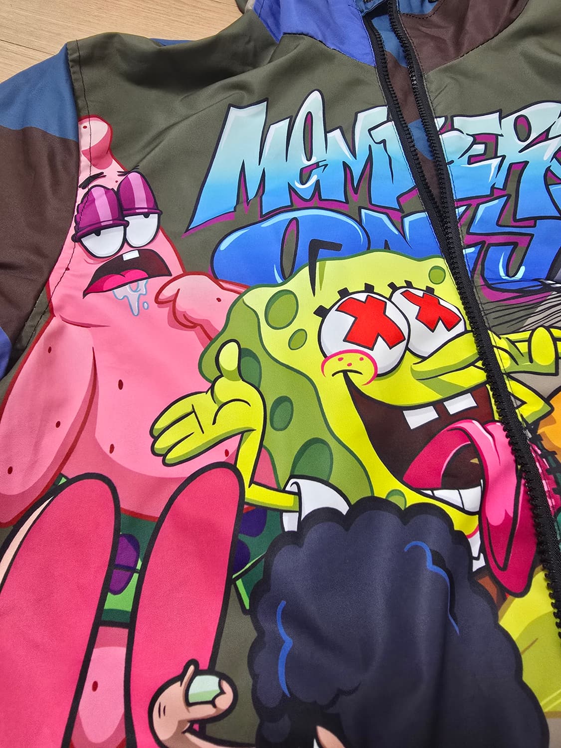 멤버스온리 니켈로돈 콜라보 바람막이 상품이미지3