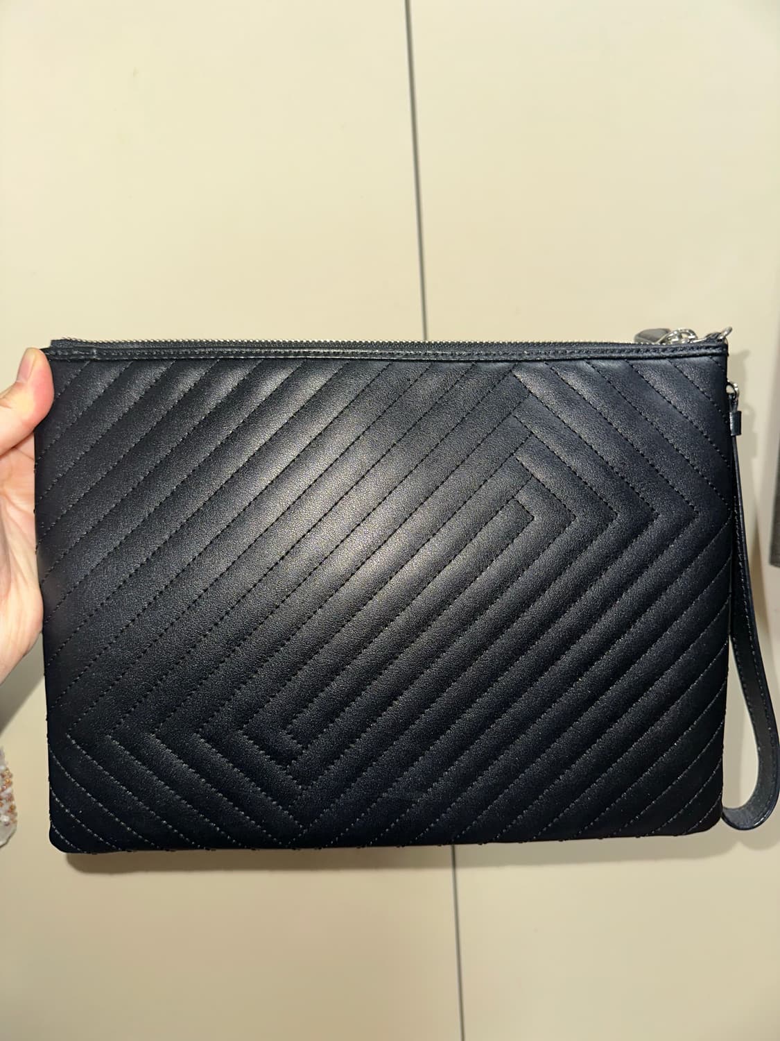 루이까또즈 클러치백 상품이미지2