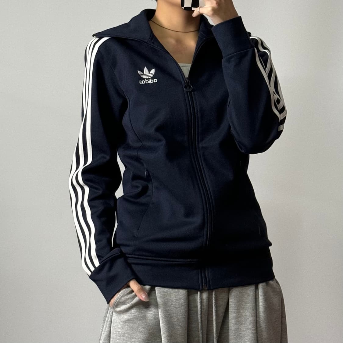 아디다스 유로파 트랙탑 져지 네이비 90 [122405] 상품이미지1