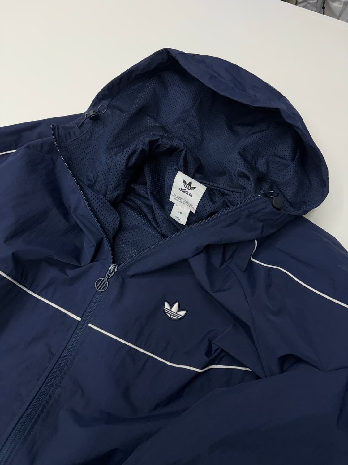 아디다스 오버 후디 윈드자켓 상품이미지1