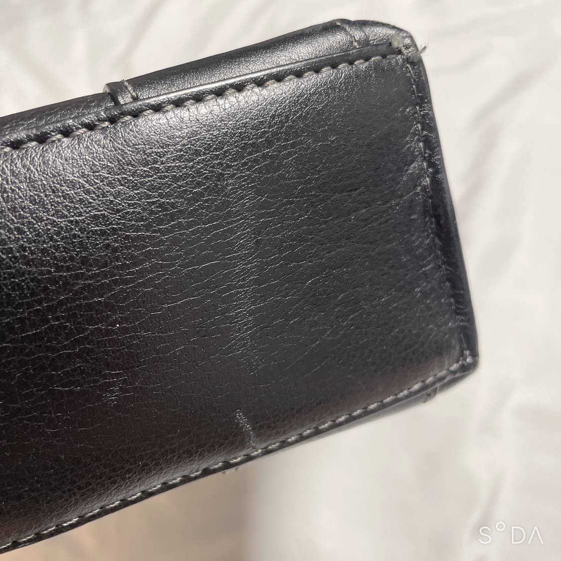 킨더살몬 블랙 레더 토트백 상품이미지5