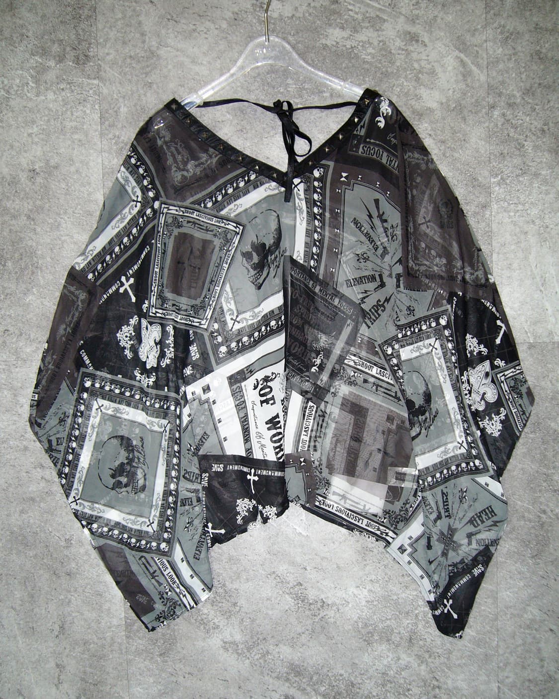 GHOSTOFHALEM Pancho Blouse 상품이미지1