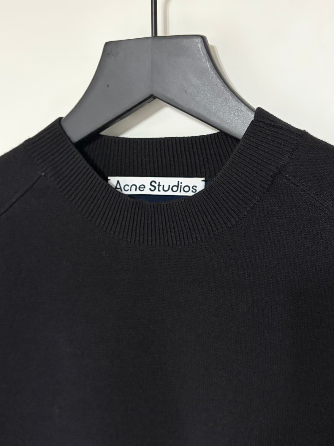 아크네 스튜디오 블랙 니트 탑 XS 상품이미지4