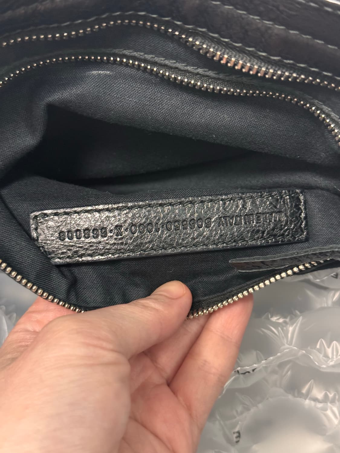 발렌시아가 모터백 시티백 미디움 블랙 상태A- 영수증o 상품이미지8