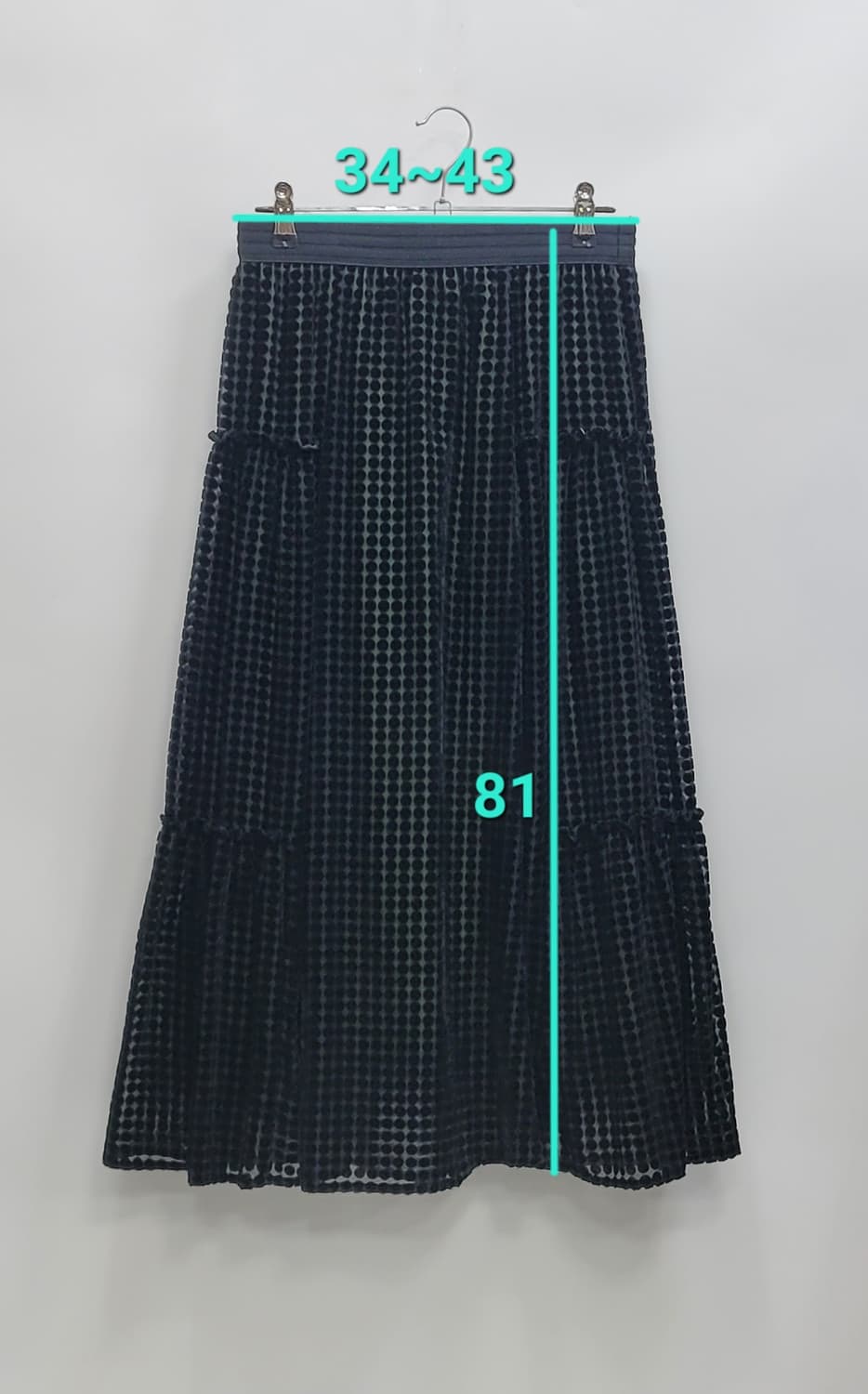 BENETTON 21SS  베네통 벨벳 도트 롱 스커트 / 여 67 블랙 상품이미지10