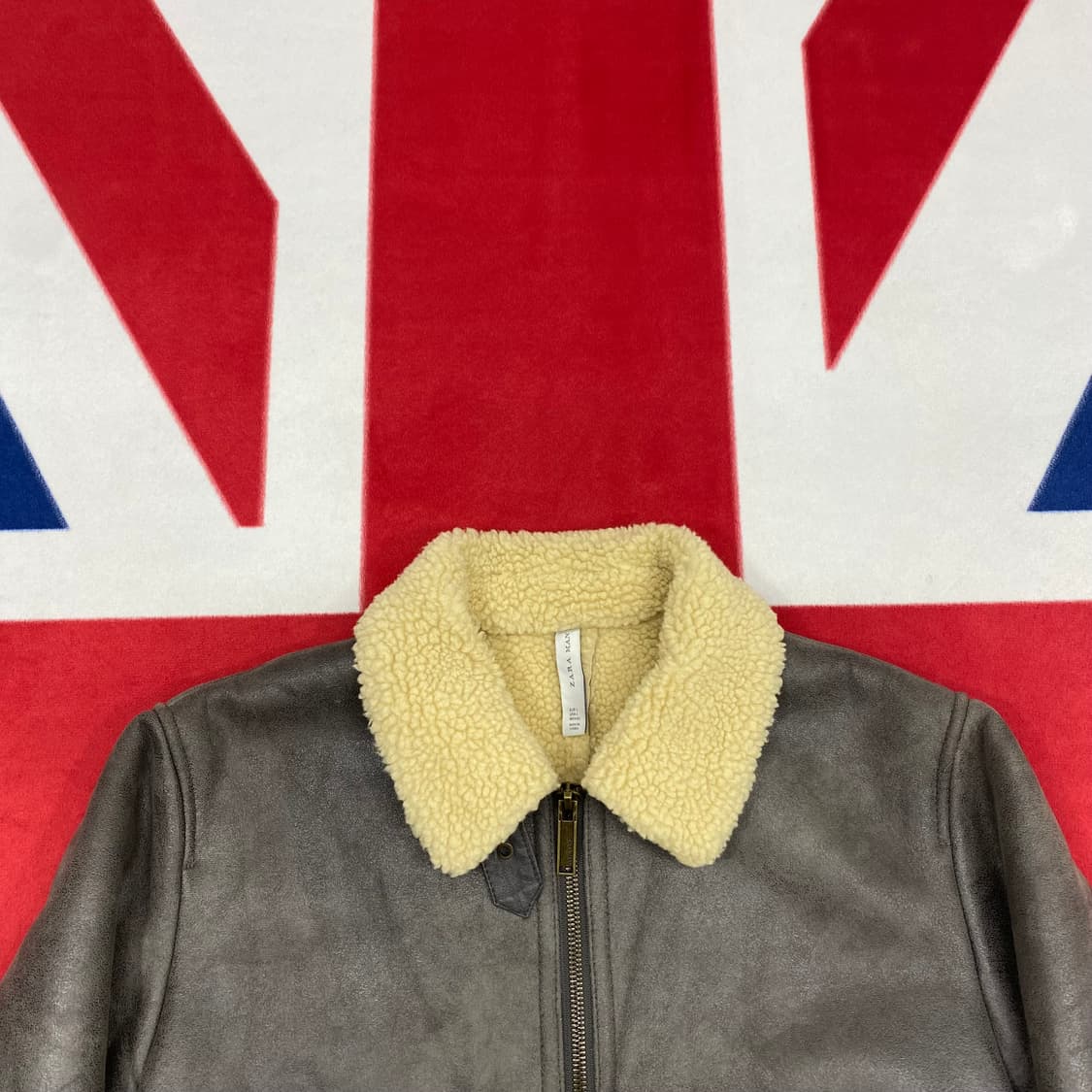 자라 무스탕 L  상품이미지3