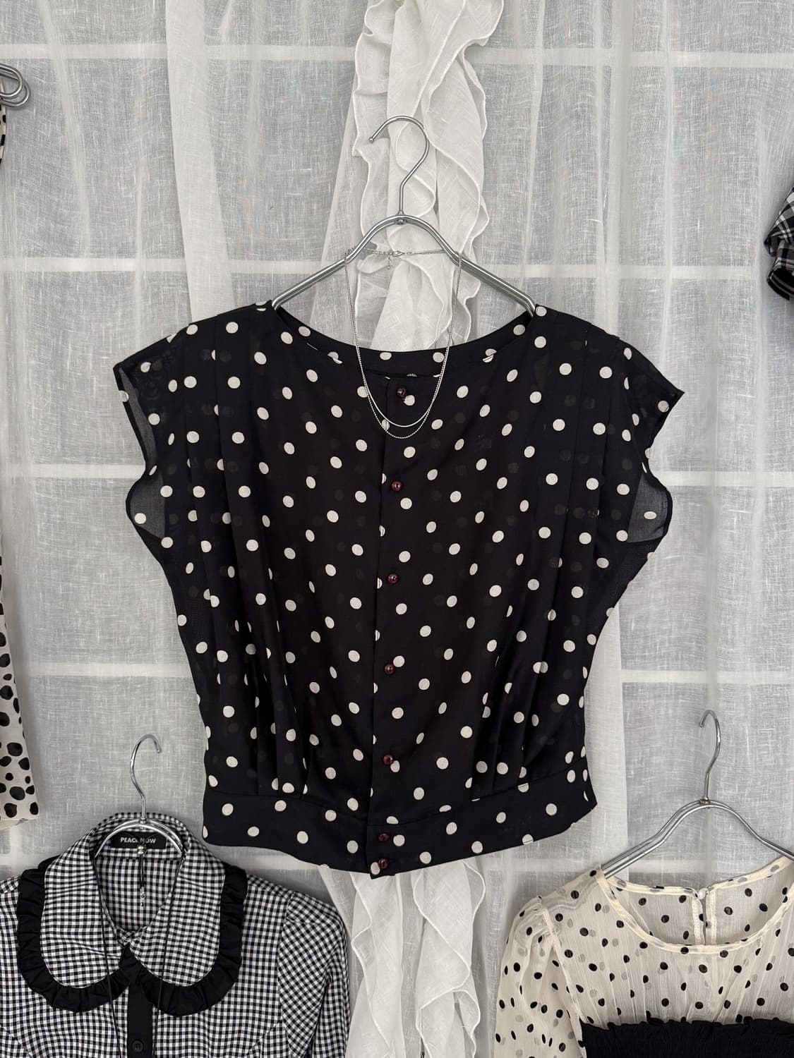 Dot Pin-Tuck Blouse 0211 상품이미지1