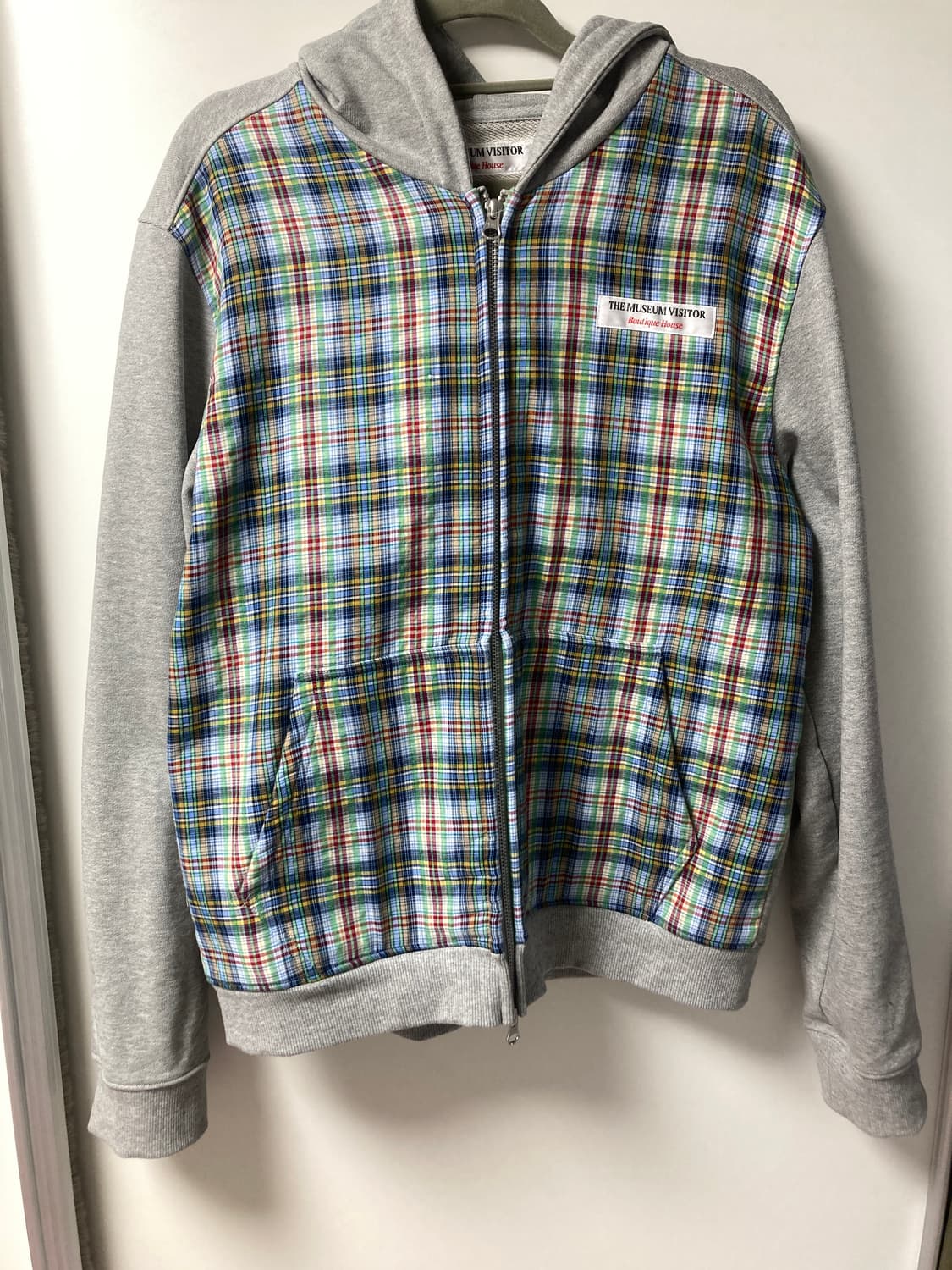 더뮤지엄비지터 체크 믹스 후드 집업 상품이미지2