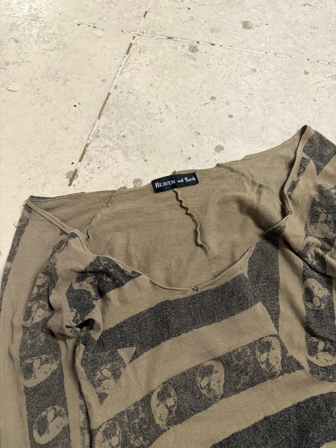 Heaven and Earth cutting long sleeve 상품이미지8