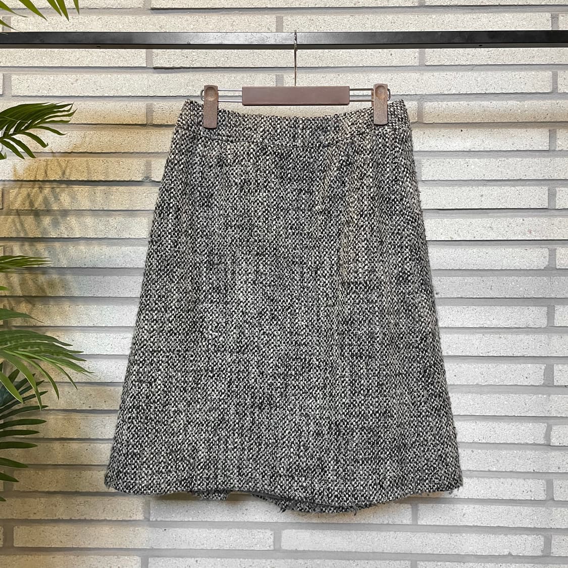JPN VINTAGE 트위드 미디 랩 스커트 더블 버클 디테일 그레이 상품이미지3
