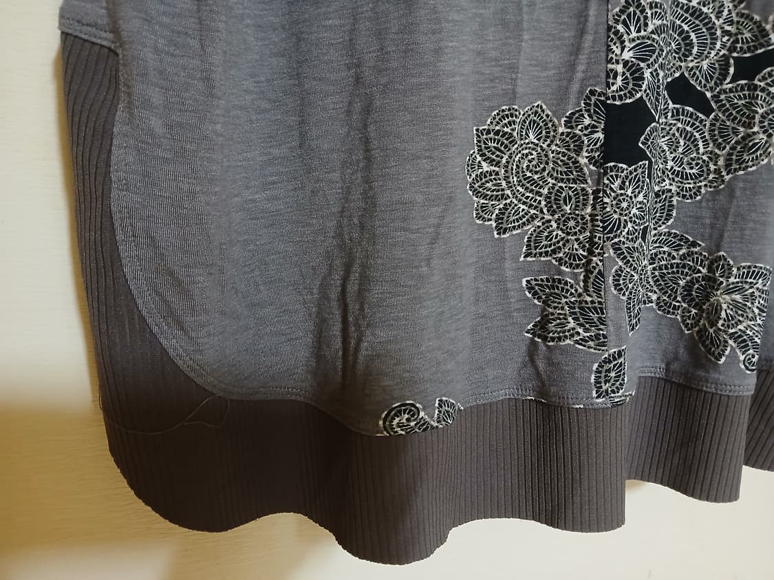 최연옥 플라워 프린팅 비즈 루즈핏 롱 티셔츠 고급 튜닉 블라우스 백화점 상품이미지4