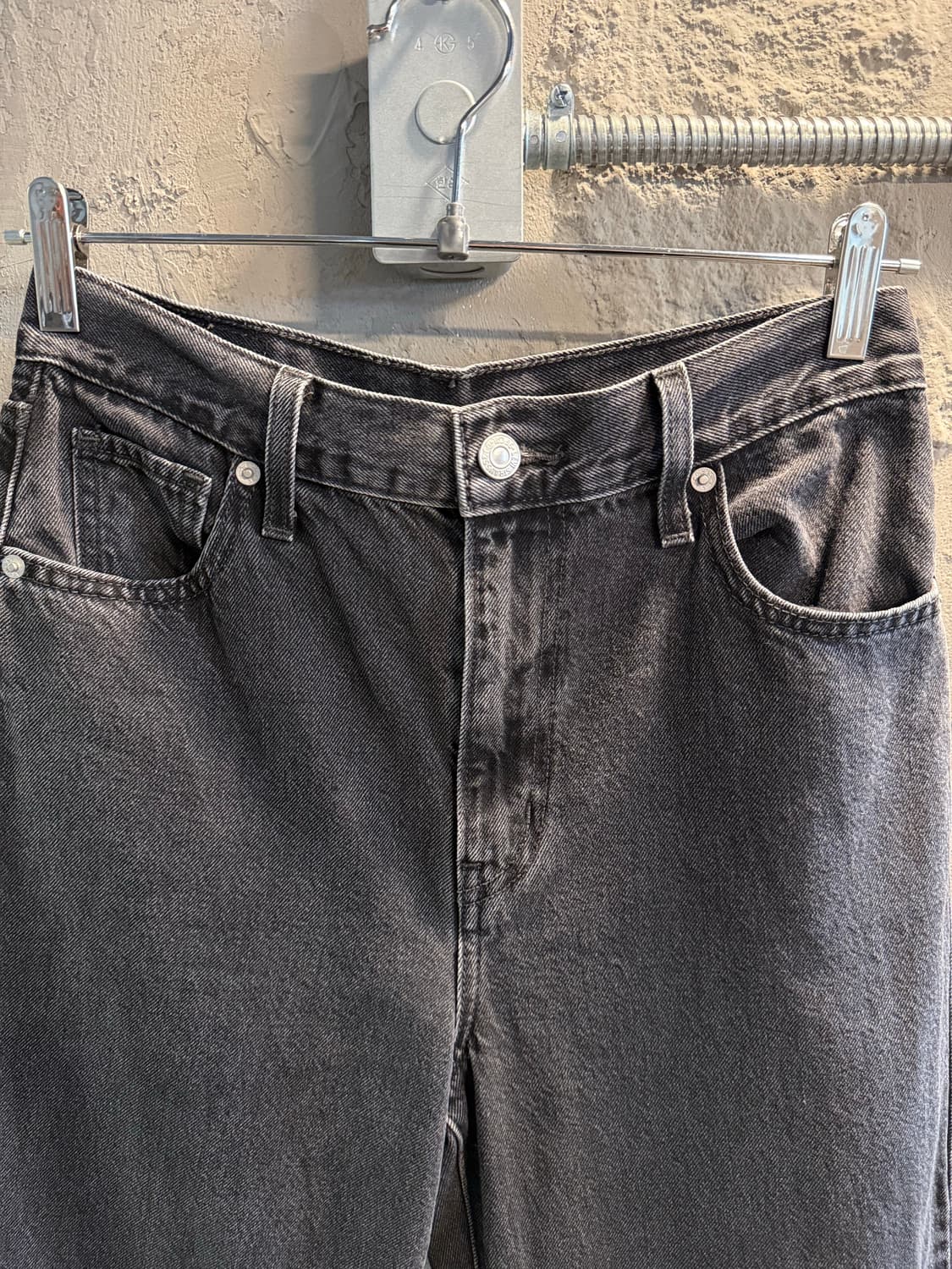 리바이스 LEVIS 하이웨이스트 스트레이트 데님 블랙 26 상품이미지4