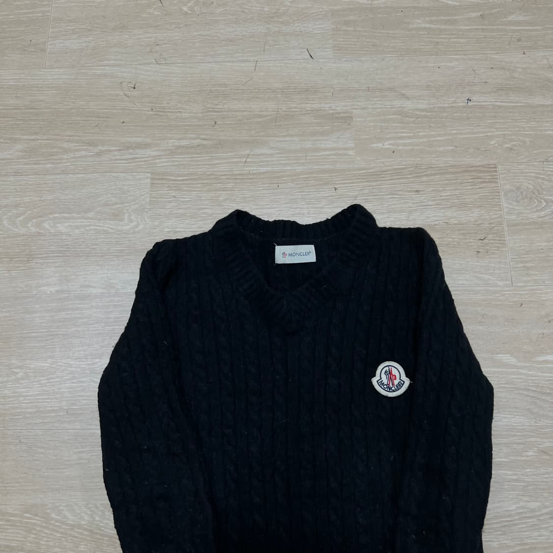 몽클레어 여성 브이넥 꽈배기 케이블 니트 원피스 [블랙] XS/85 상품이미지2