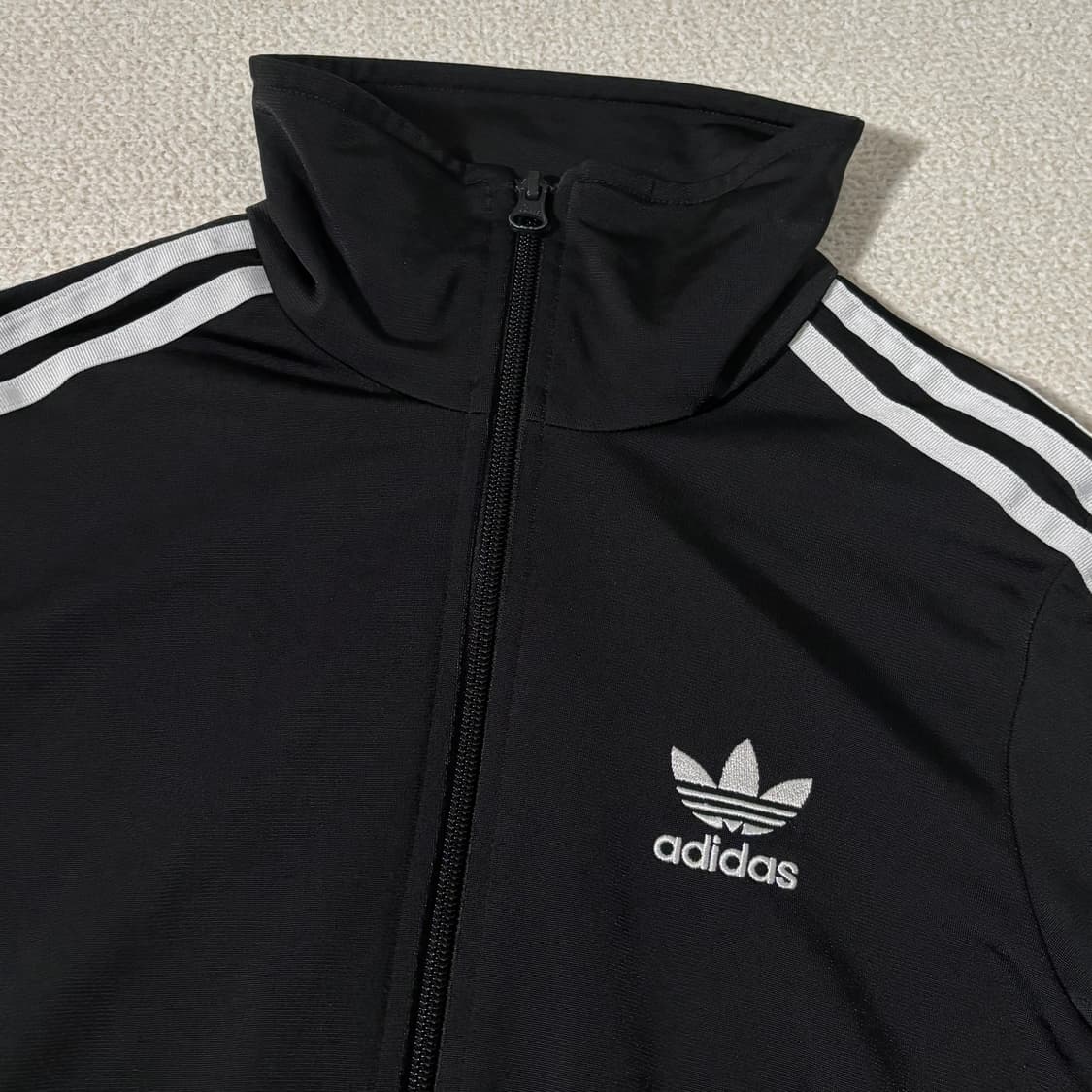 아디다스 파이어버드 블랙 트랙탑 딱붙핏 져지 상품이미지4