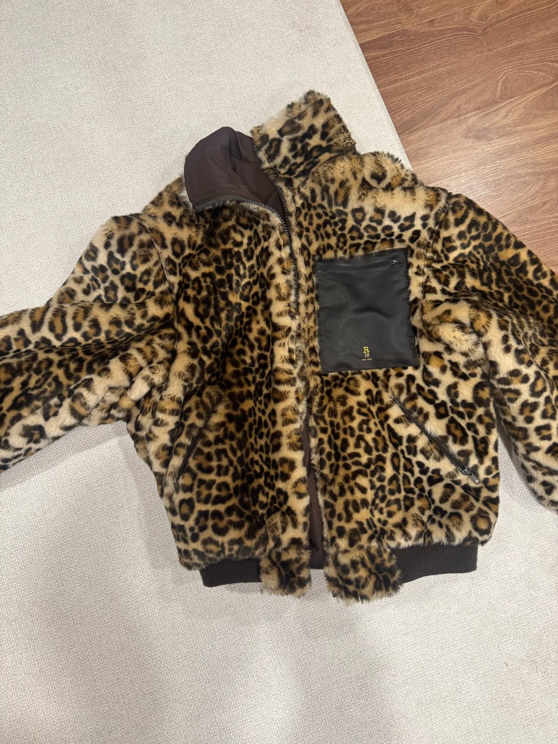 r13 레오파드 리버시블 퍼 봄버 상품이미지8