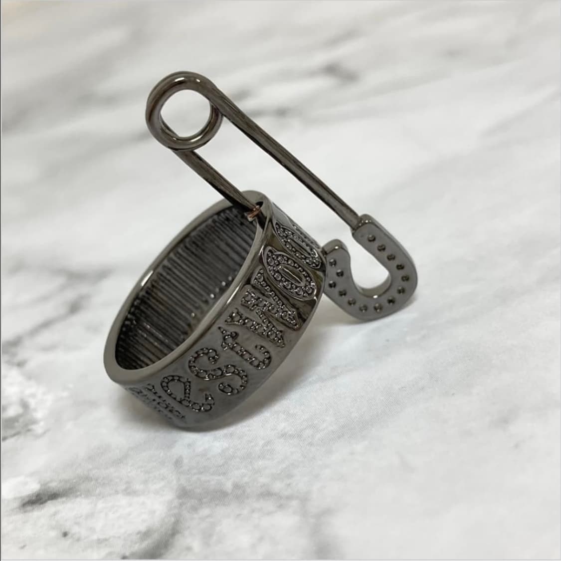 비비안웨스트우드 아카이브 버논링 클립 반지 상품이미지2