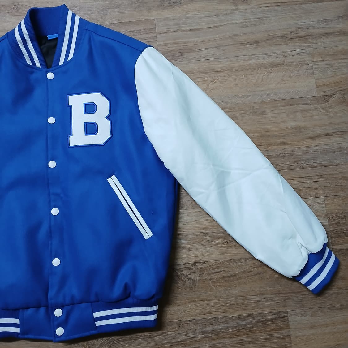 몬스타엑스 블루래빗 바시티 야구 점퍼 95 M 토끼 상품이미지5